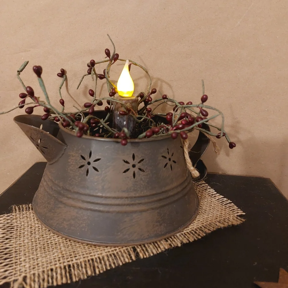 Rustic Table Centerpeice - Picture 4 of 5